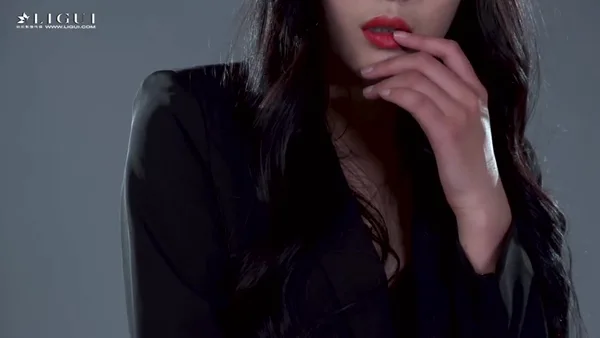 [Ligui丽柜]HD视频 2019.08.27 职场新秀 玲玲 - Ligui丽柜